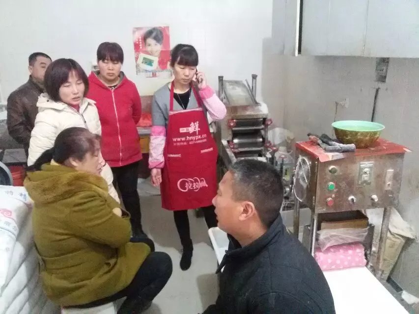 �ܿڿ͑��͸��(y��ng)�͑�ǰ��(l��i)����Z��C(j��)�O(sh��)��