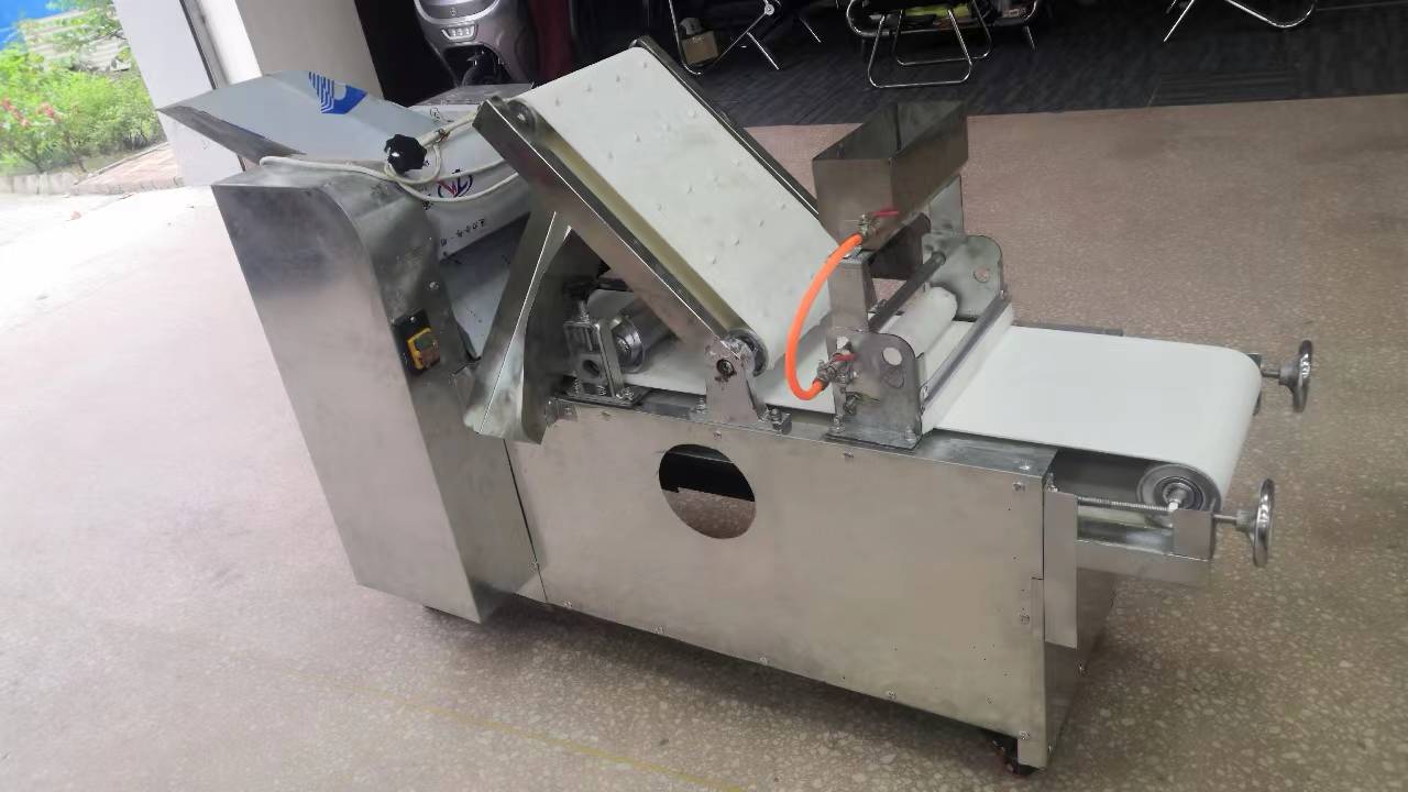 ���ո��(y��ng)�͑�ُ(g��u)�I1.8���L(zh��ng)���^�Z��C(j��)